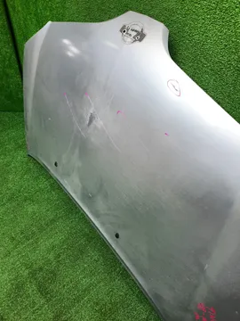 КАПОТ НА NISSAN TINO V10