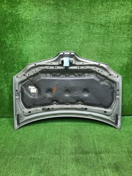 КАПОТ НА NISSAN TINO V10