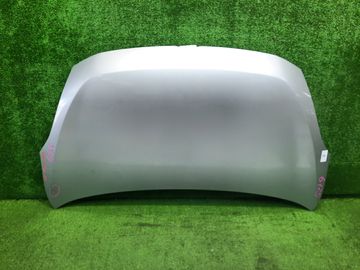 КАПОТ НА TOYOTA ISIS ZGM10G