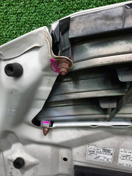 КАПОТ НА TOYOTA IPSUM ACM21W