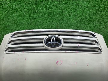 КАПОТ НА TOYOTA IPSUM ACM21W