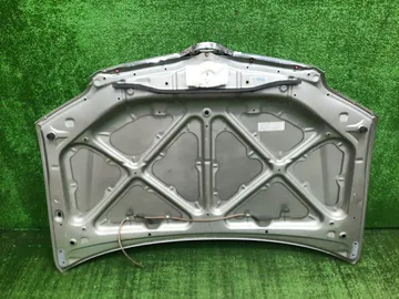 КАПОТ НА TOYOTA COROLLA NZE121