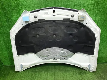 КАПОТ НА MERCEDES-BENZ C200 W204