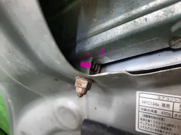 КАПОТ НА TOYOTA ALLION ZZT240