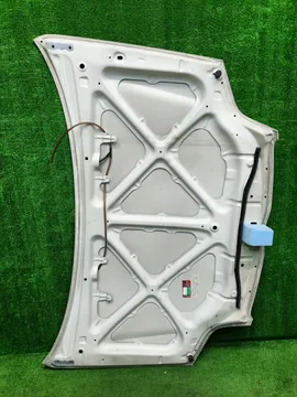 КАПОТ НА TOYOTA COROLLA NZE121