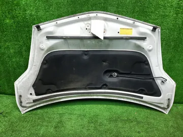КАПОТ НА TOYOTA PRIUS NHW20