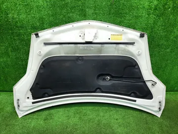 КАПОТ НА TOYOTA PRIUS NHW20