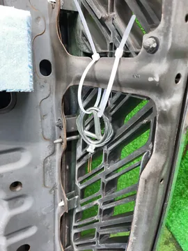 КАПОТ НА NISSAN LAUREL C35