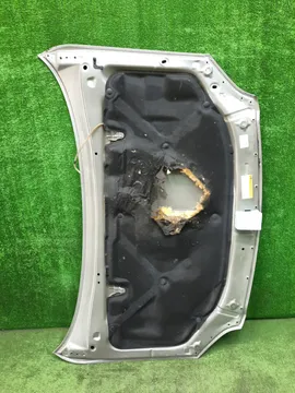 КАПОТ НА TOYOTA AVENSIS AZT251