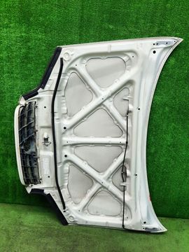 КАПОТ НА TOYOTA IPSUM SXM10