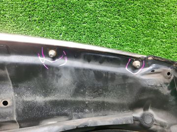 КАПОТ НА TOYOTA WISH ZNE10