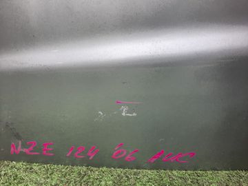 КАПОТ НА TOYOTA COROLLA RUNX NZE121