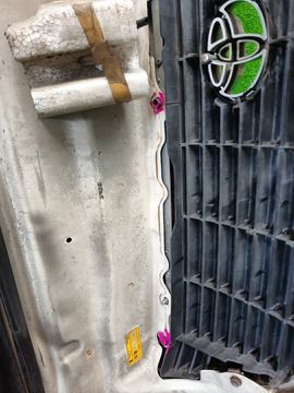КАПОТ НА TOYOTA CELSIOR UCF21