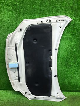 КАПОТ НА TOYOTA AXIO ZRE142
