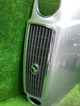 КАПОТ НА TOYOTA PROGRES JCG10
