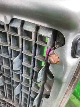 КАПОТ НА TOYOTA PROGRES JCG10