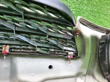 КАПОТ НА TOYOTA NADIA SXN10