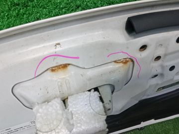 КАПОТ НА NISSAN SERENA C27