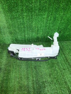 БАЧОК ОМЫВАТЕЛЯ НА TOYOTA RAIZE A201A