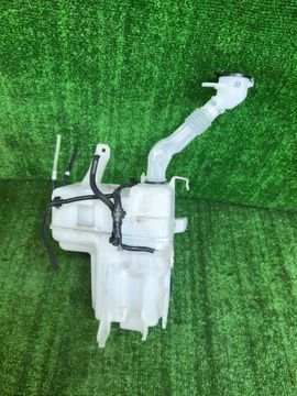 БАЧОК ОМЫВАТЕЛЯ НА LEXUS CT200H ZWA10