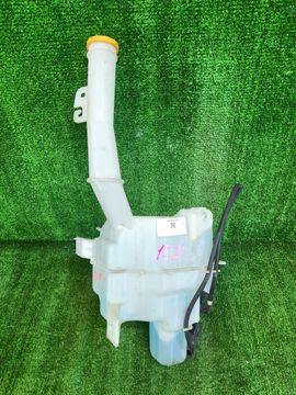 БАЧОК ОМЫВАТЕЛЯ НА MAZDA CX-7 ER3P