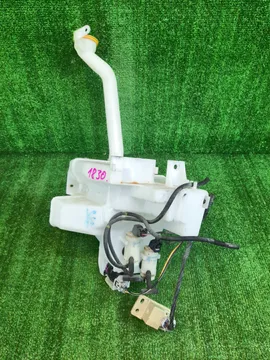 БАЧОК ОМЫВАТЕЛЯ НА SUBARU FORESTER SJG