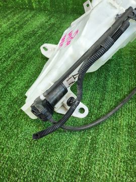 БАЧОК ОМЫВАТЕЛЯ НА TOYOTA YARIS MXPH15