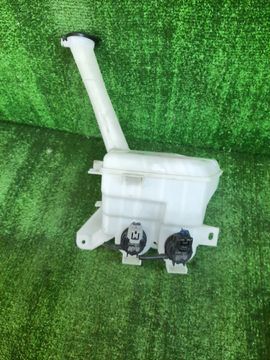 БАЧОК ОМЫВАТЕЛЯ НА TOYOTA PROBOX NCP160V