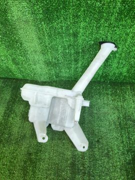 БАЧОК ОМЫВАТЕЛЯ НА TOYOTA PROBOX NCP160V