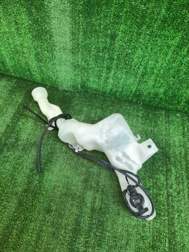 БАЧОК ОМЫВАТЕЛЯ НА HONDA FREED GB5