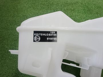 БАЧОК ОМЫВАТЕЛЯ НА TOYOTA CROWN ARS220