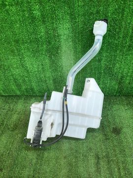 БАЧОК ОМЫВАТЕЛЯ НА TOYOTA PRIUS ZVW50