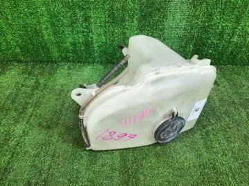 БАЧОК ОМЫВАТЕЛЯ НА TOYOTA COROLLA SPACIO AE111N