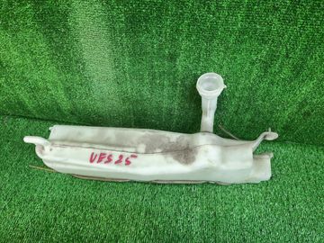 БАЧОК ОМЫВАТЕЛЯ НА ISUZU WIZARD UES25FW