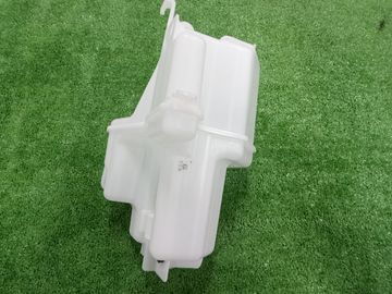 БАЧОК ОМЫВАТЕЛЯ НА TOYOTA RAV4 MXAA54