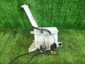 БАЧОК ОМЫВАТЕЛЯ НА TOYOTA RACTIS NCP120