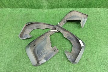 БРЫЗГОВИК НА HONDA CR-V RE3