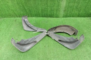 БРЫЗГОВИК НА TOYOTA HARRIER MCU10W