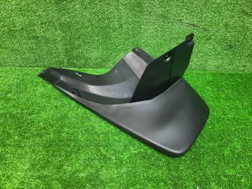 БРЫЗГОВИК НА TOYOTA LAND CRUISER PRADO GDJ150