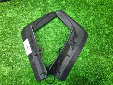 БРЫЗГОВИК НА TOYOTA RAV4 AXAH52