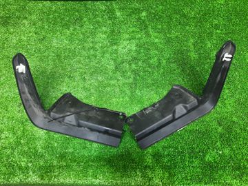 БРЫЗГОВИК НА TOYOTA RAV4 AXAH52