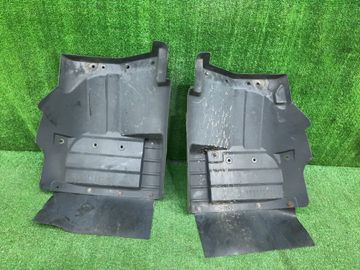 БРЫЗГОВИК НА MITSUBISHI FUSO CANTER FBA00