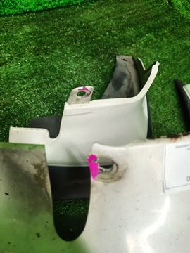 БРЫЗГОВИК НА NISSAN LAUREL HC35