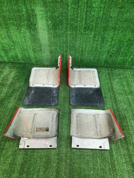 БРЫЗГОВИК НА TOYOTA LITE ACE KM70