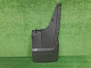 БРЫЗГОВИК НА LEXUS GX460 URJ150