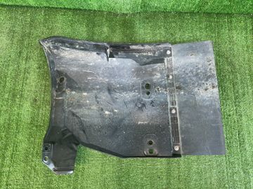 БРЫЗГОВИК НА ISUZU ELF NHR85