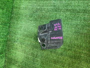 БРЫЗГОВИК НА HONDA VEZEL RV5