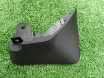 БРЫЗГОВИК НА TOYOTA YARIS CROSS MXPJ10