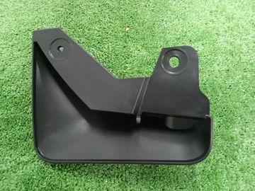 БРЫЗГОВИК НА TOYOTA YARIS CROSS MXPJ10