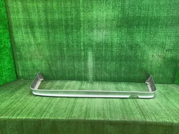 ГУБА БАМПЕРА НА TOYOTA PROGRES JCG10